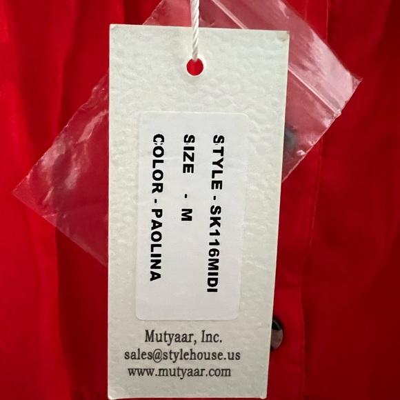 Sim & Sam midi length button down skirt red orange color size medium NWT - Picture 3 of 3